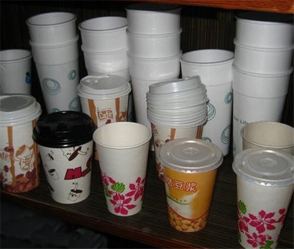 熱飲(yin)塑料杯蓋